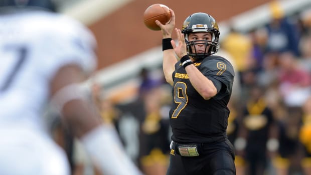 heart_of_dallas_bowl_preview_nick_mullens.jpg